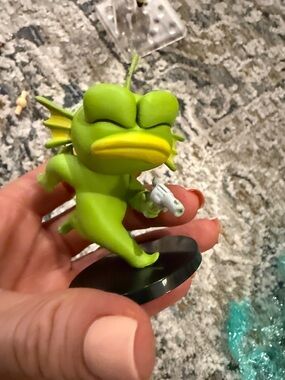 Nuclear Throne  Figurine Collectible